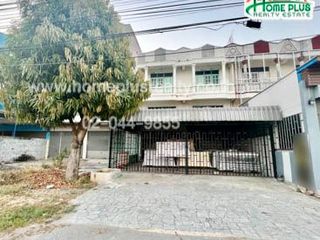 For sale 4 bed retail Space in Mueang Suphanburi, Suphan Buri