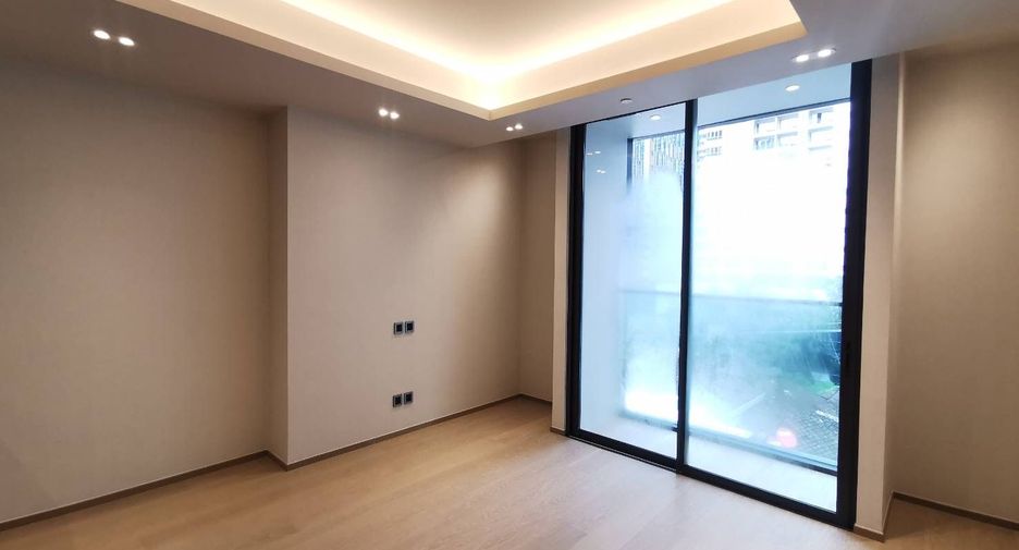 For sale 1 bed condo in Pathum Wan, Bangkok