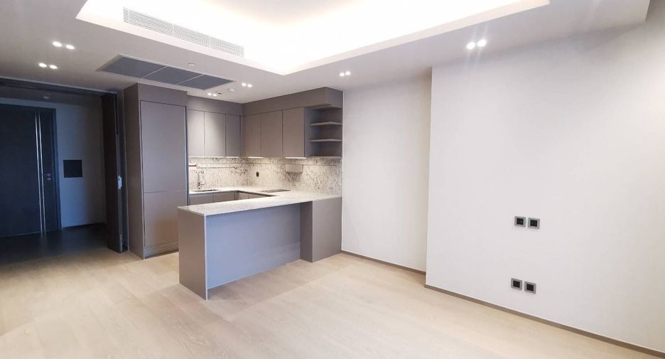 For sale 1 bed condo in Pathum Wan, Bangkok
