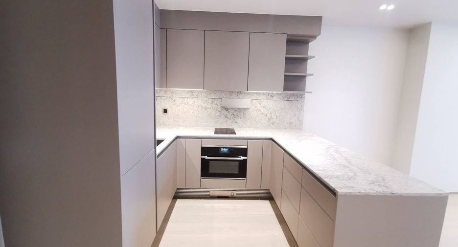 For sale 1 bed condo in Pathum Wan, Bangkok