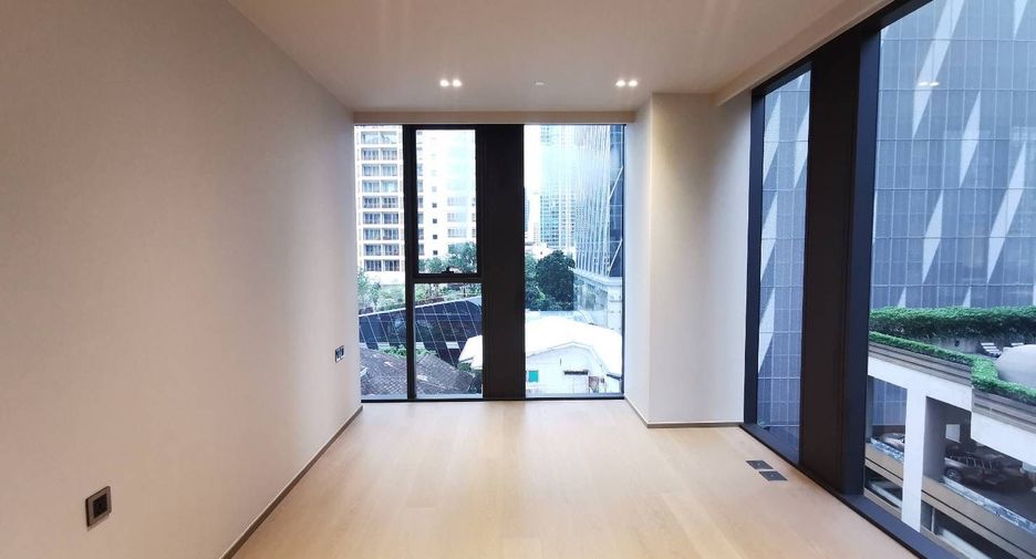 For sale 1 bed condo in Pathum Wan, Bangkok