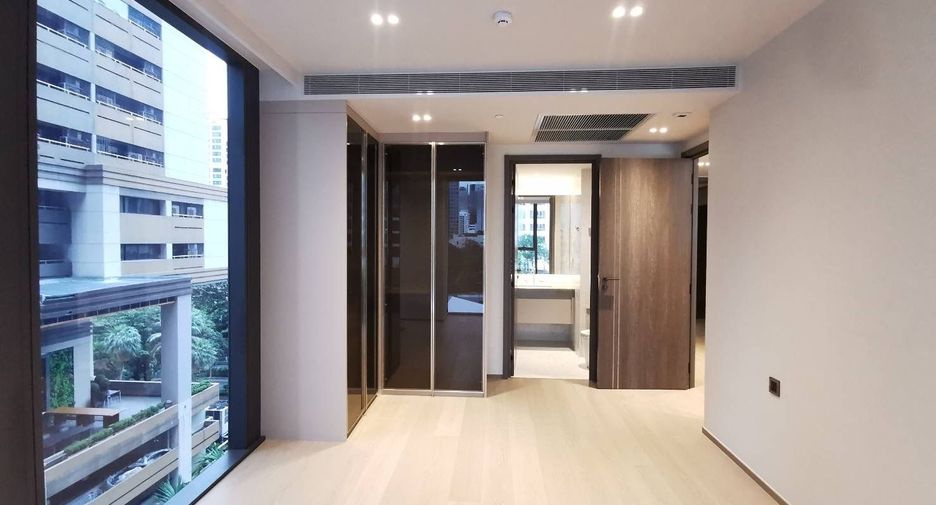 For sale 1 bed condo in Pathum Wan, Bangkok