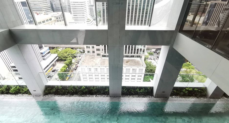 For sale 1 bed condo in Pathum Wan, Bangkok
