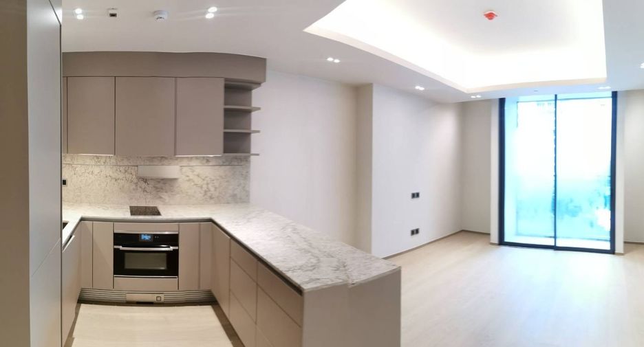 For sale 1 bed condo in Pathum Wan, Bangkok
