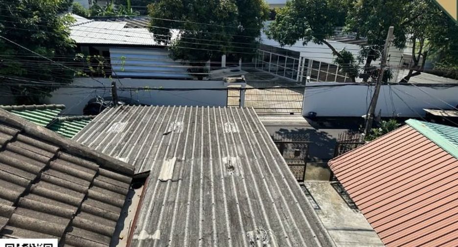 Büro zum Kauf mit 4 Zimmer in Din Daeng, Bangkok