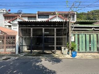 For sale 4 bed office in Din Daeng, Bangkok