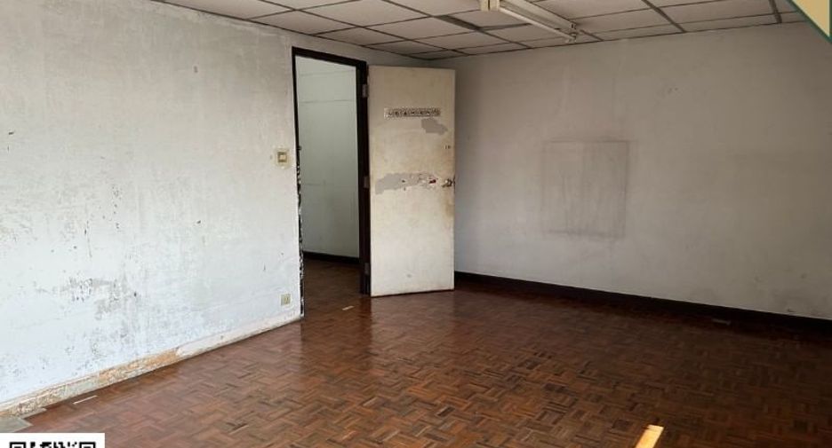 Büro zum Kauf mit 4 Zimmer in Din Daeng, Bangkok