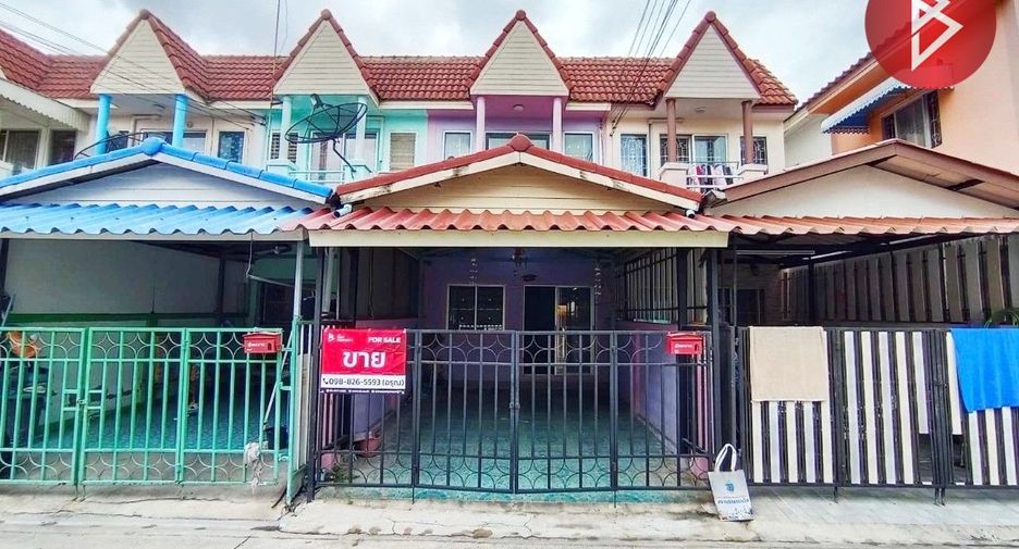 For sale 2 bed townhouse in Mueang Samut Prakan, Samut Prakan