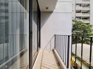 Apartment zur Miete mit 1 Zimmer in Khlong Toei, Bangkok