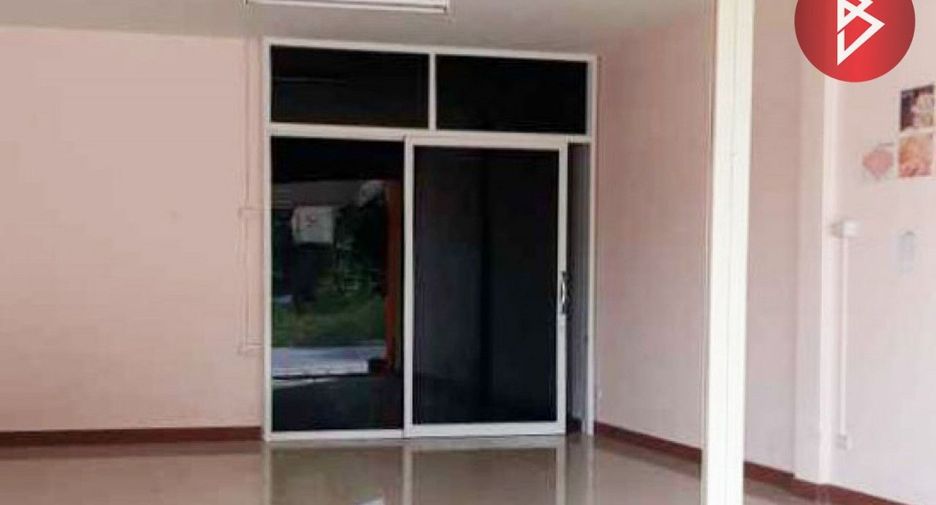 For sale 2 bed retail Space in Mueang Phitsanulok, Phitsanulok
