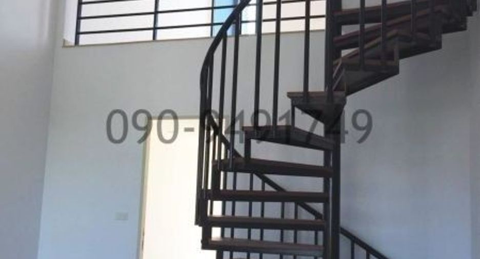 For rent 3 bedrooms townhouse in Pak Kret, Nonthaburi