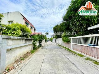 For sale 9 bedrooms house in Bang Kapi, Bangkok