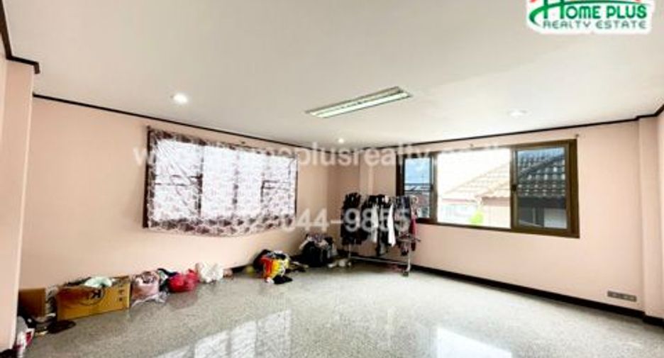 À vendre 9 chambres maison à Bang Kapi, Bangkok