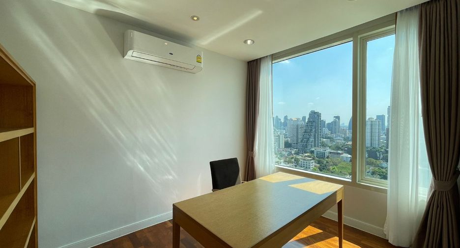 Apartment zur Miete mit 3 Zimmer in Watthana, Bangkok