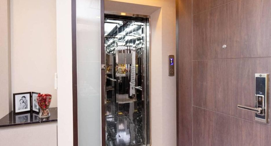 Wohnung zum Kauf mit 1 Zimmer in Pathum Wan, Bangkok