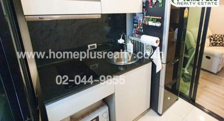 For sale 1 bed condo in Mueang Samut Prakan, Samut Prakan