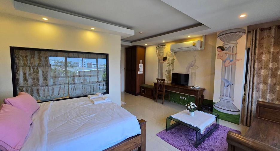 For sale 17 bed hotel in Mueang Samut Prakan, Samut Prakan