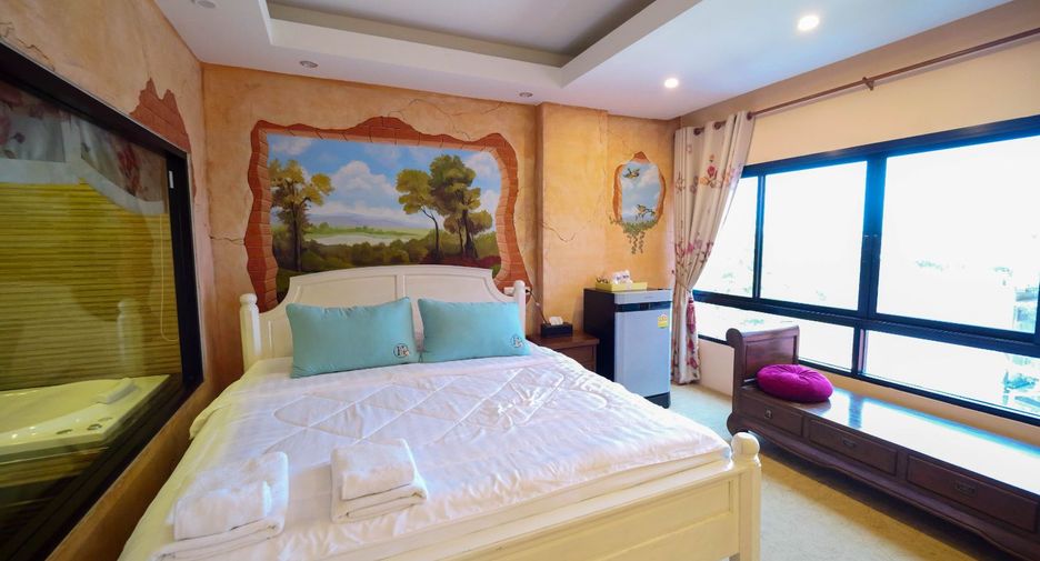 For sale 17 Beds hotel in Mueang Samut Prakan, Samut Prakan