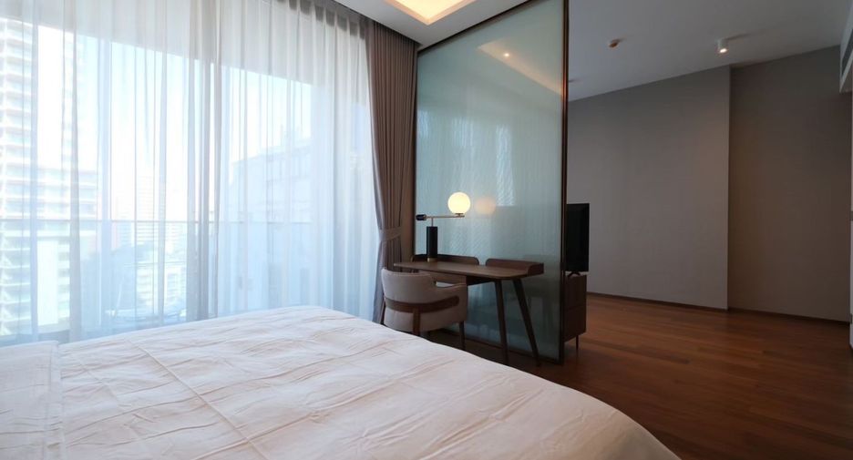 À louer 3 chambres condo à Khlong Toei, Bangkok
