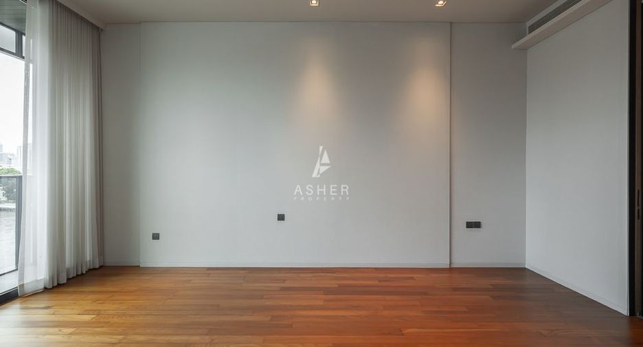 For sale 2 bed condo in Khlong San, Bangkok