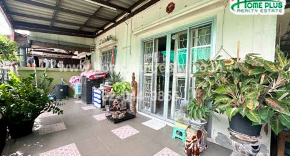For sale 3 bedrooms townhouse in Bueng Kum, Bangkok