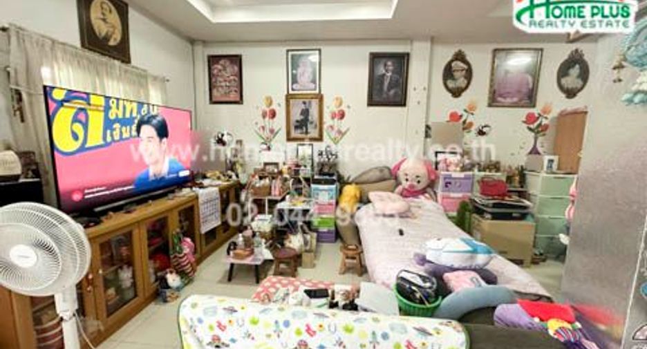 For sale 3 bedrooms townhouse in Bueng Kum, Bangkok