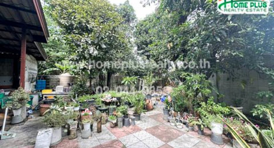 For sale 3 bedrooms townhouse in Bueng Kum, Bangkok