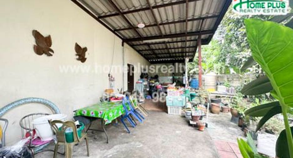 For sale 3 bedrooms townhouse in Bueng Kum, Bangkok