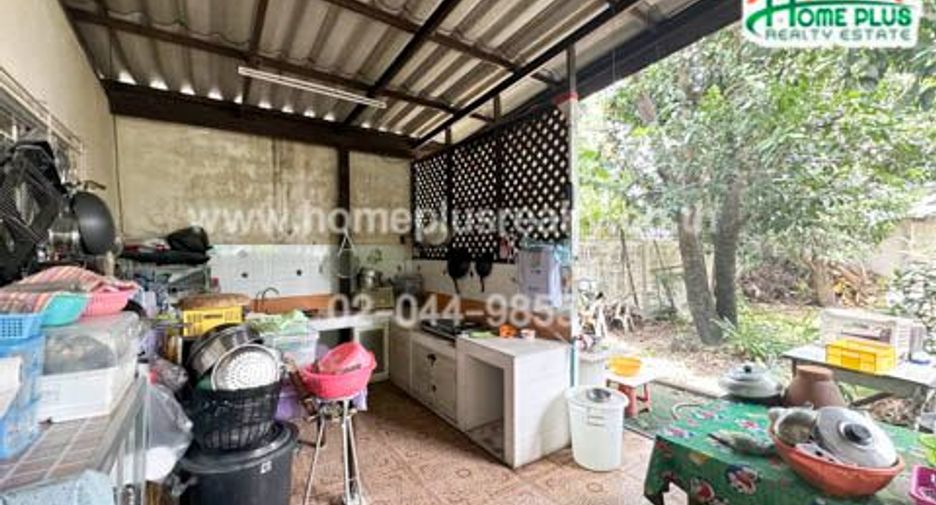 For sale 3 bedrooms townhouse in Bueng Kum, Bangkok
