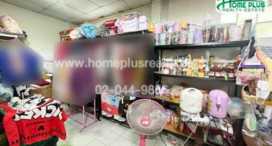 For sale 3 bedrooms townhouse in Bueng Kum, Bangkok