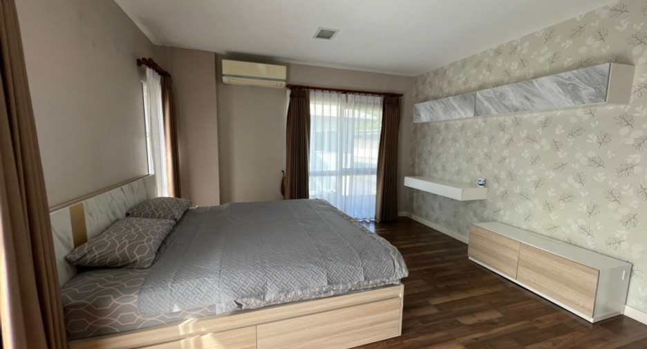 For rent 3 bedrooms house in Mueang Chiang Mai, Chiang Mai