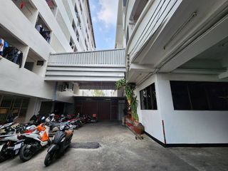 For sale 191 bed apartment in Wang Thonglang, Bangkok