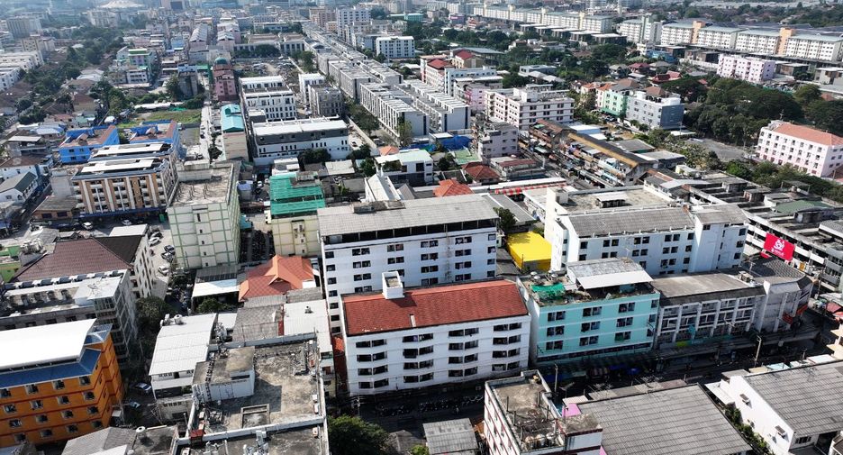 For sale 191 bed apartment in Wang Thonglang, Bangkok