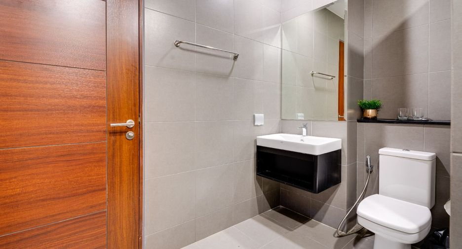 For sale 1 bed condo in Mueang Phuket, Phuket