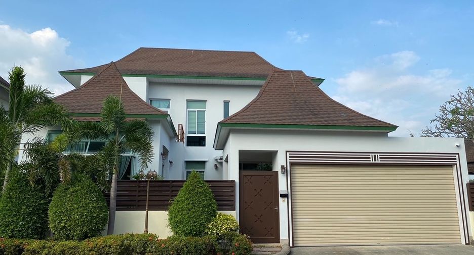 For rent 3 ベッドルーム villa in Sattahip, Chonburi