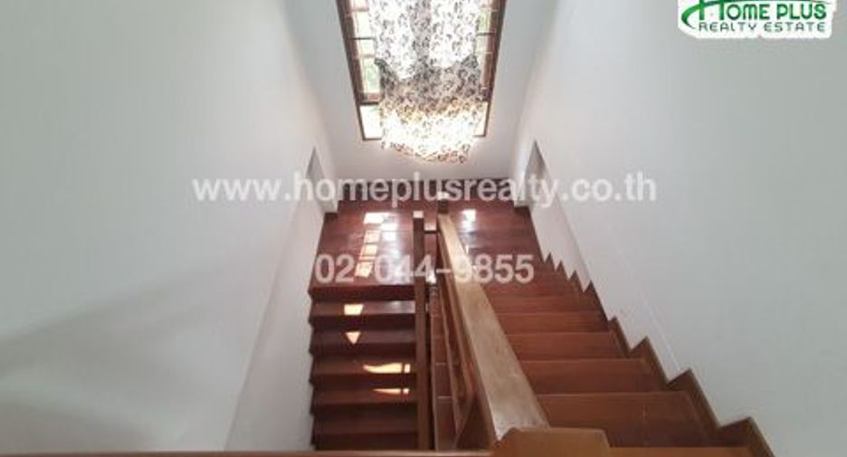 For sale 5 bedrooms house in Doi Saket, Chiang Mai