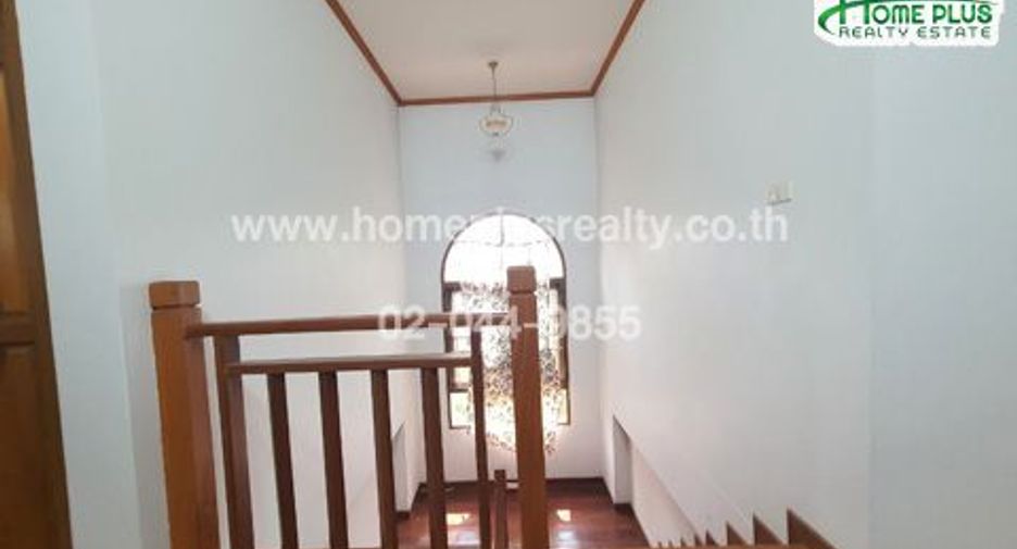 For sale 5 bedrooms house in Doi Saket, Chiang Mai