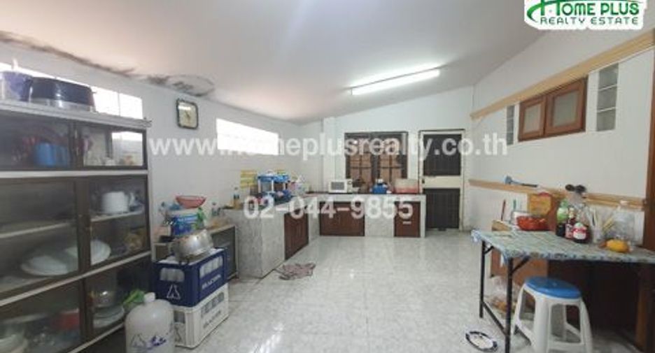 For sale 5 bedrooms house in Doi Saket, Chiang Mai