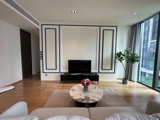 Condo en alquiler de 2 habitaciones en Pathum Wan, Bangkok