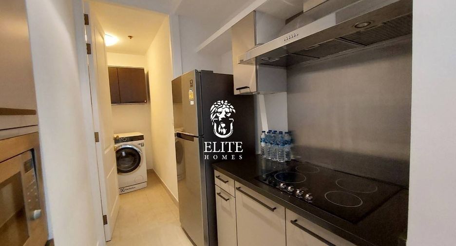 For rent 2 bedrooms condo in Pathum Wan, Bangkok