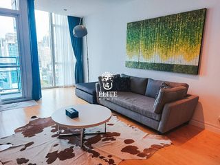 For rent 2 bedrooms condo in Pathum Wan, Bangkok