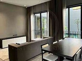 For sale 4 bedrooms house in Suan Luang, Bangkok