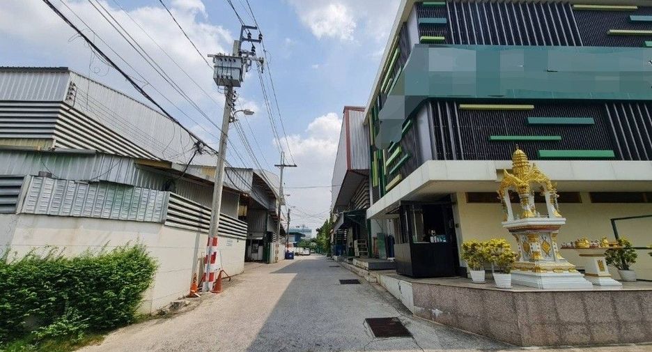 For sale office in Bang Kapi, Bangkok