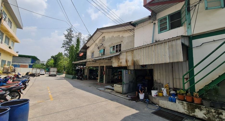 For sale office in Bang Kapi, Bangkok