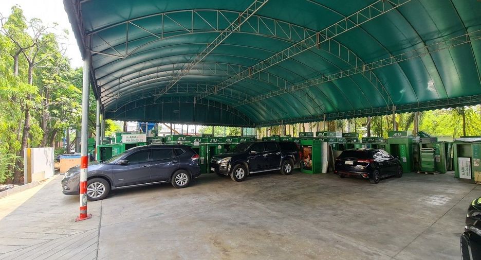 For sale office in Bang Kapi, Bangkok