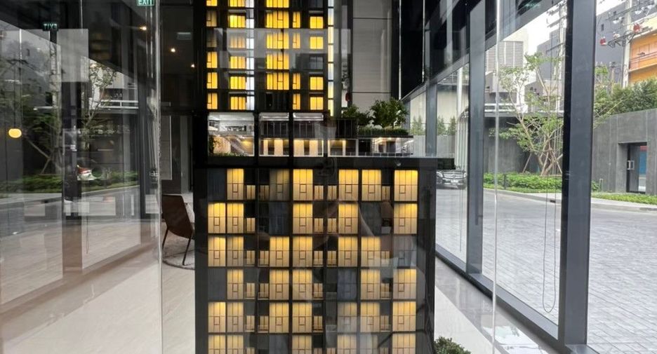 For sale 1 bed condo in Pathum Wan, Bangkok