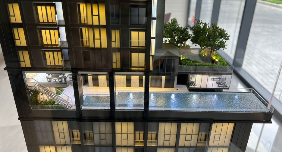 For sale 1 bed condo in Pathum Wan, Bangkok