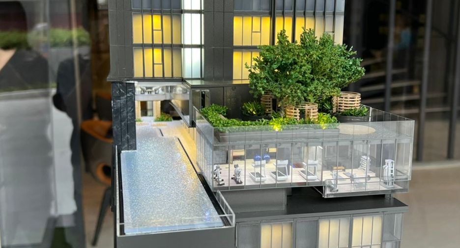 For sale 1 bed condo in Pathum Wan, Bangkok