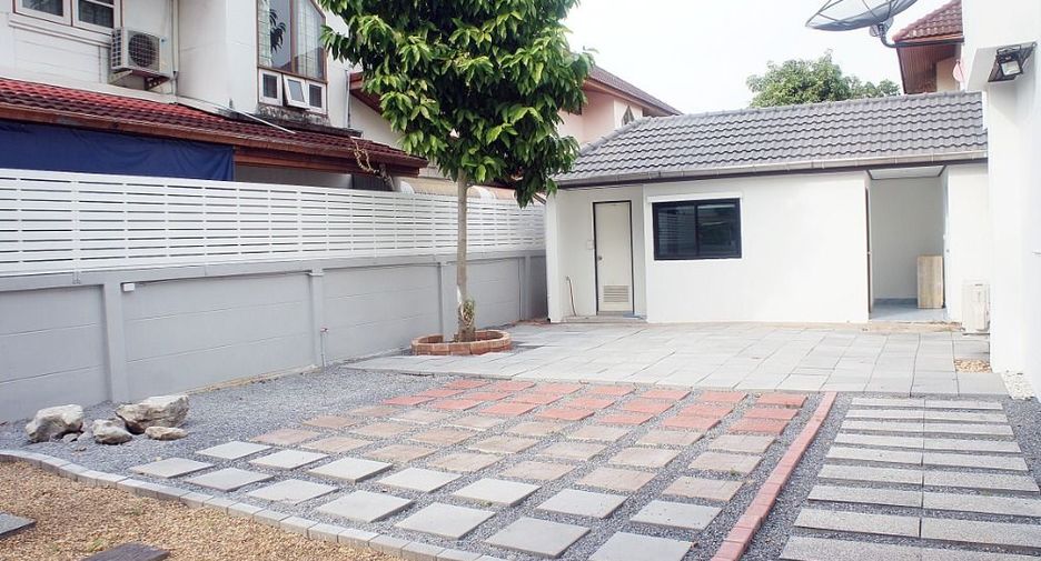 For rent 3 bedrooms house in Bang Phli, Samut Prakan