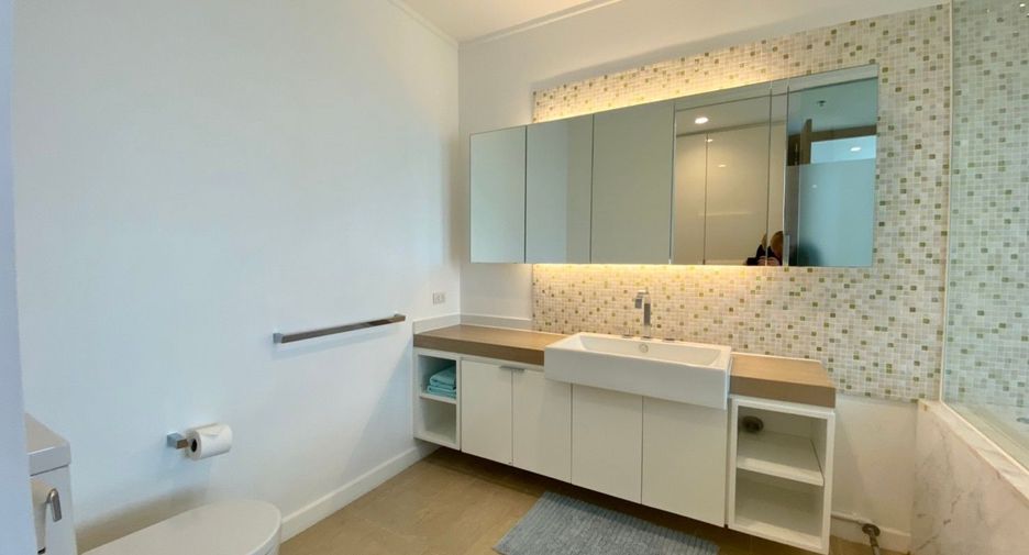 For sale 3 bedrooms condo in Bang Lamung, Chonburi